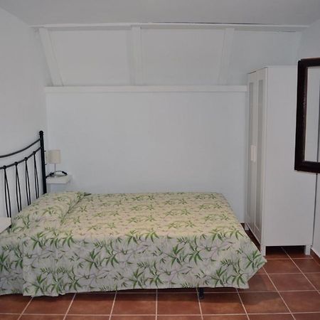 Conxita Del Delta - 2 Habitaciones Els Muntells Bagian luar foto